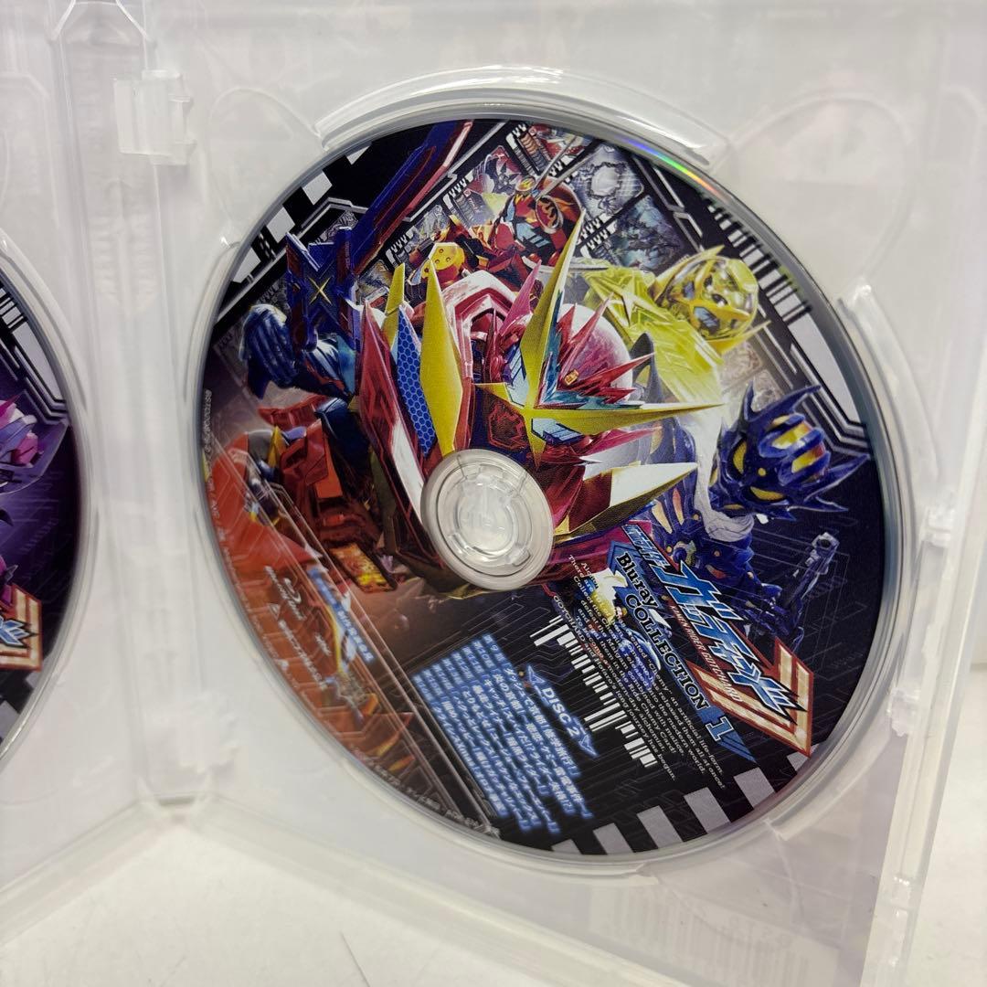 初回限定版　仮面ライダーガッチャード Blu-ray COLLECTION 1