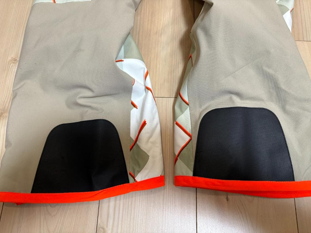 オンヨネ ONYONE PRINT OUTER JACKET ＆ PANTS