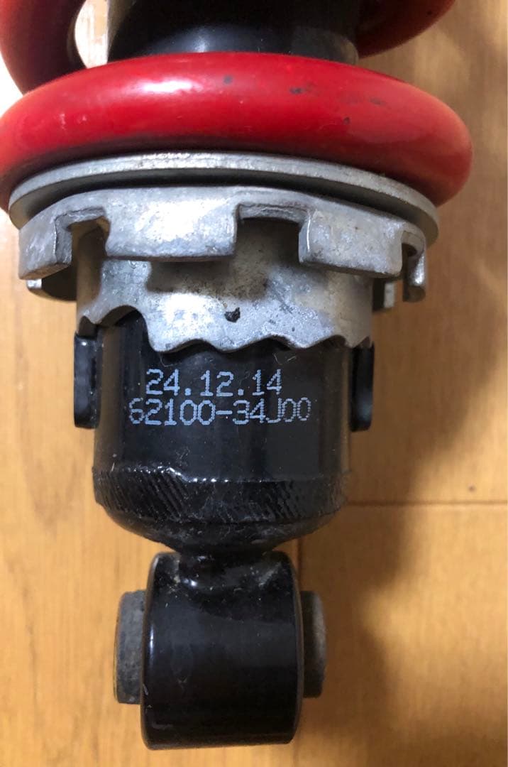 SUZUKI　GIXXER　ジクサー150　SF　純正リアサスペンション