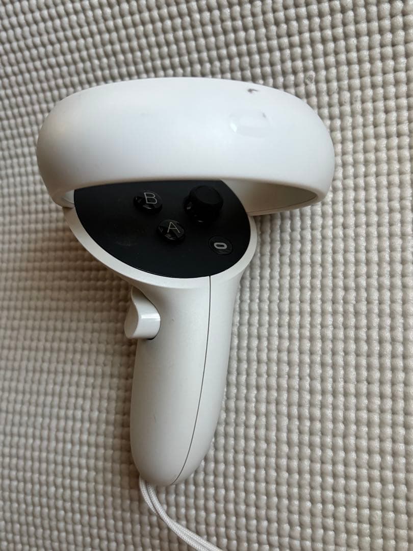 t*l様  Quest2 64G コントローラー　ヘッドストラップ付