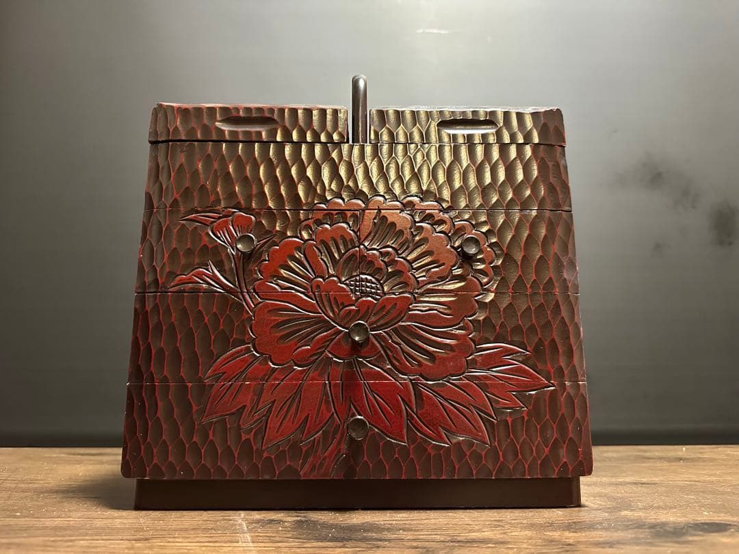 鎌倉彫　裁縫箱　ソーイングボックス