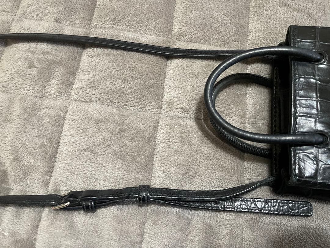 BALENCIAGA クロコ柄ショルダーバッグ‼︎使用感あり(>_<)