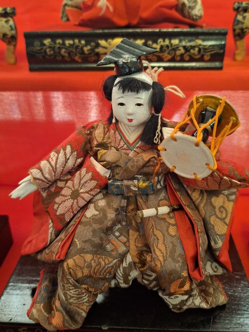 【逸品】1950年代日本製のビンテージひな人形/花やかな15人飾り五段飾り