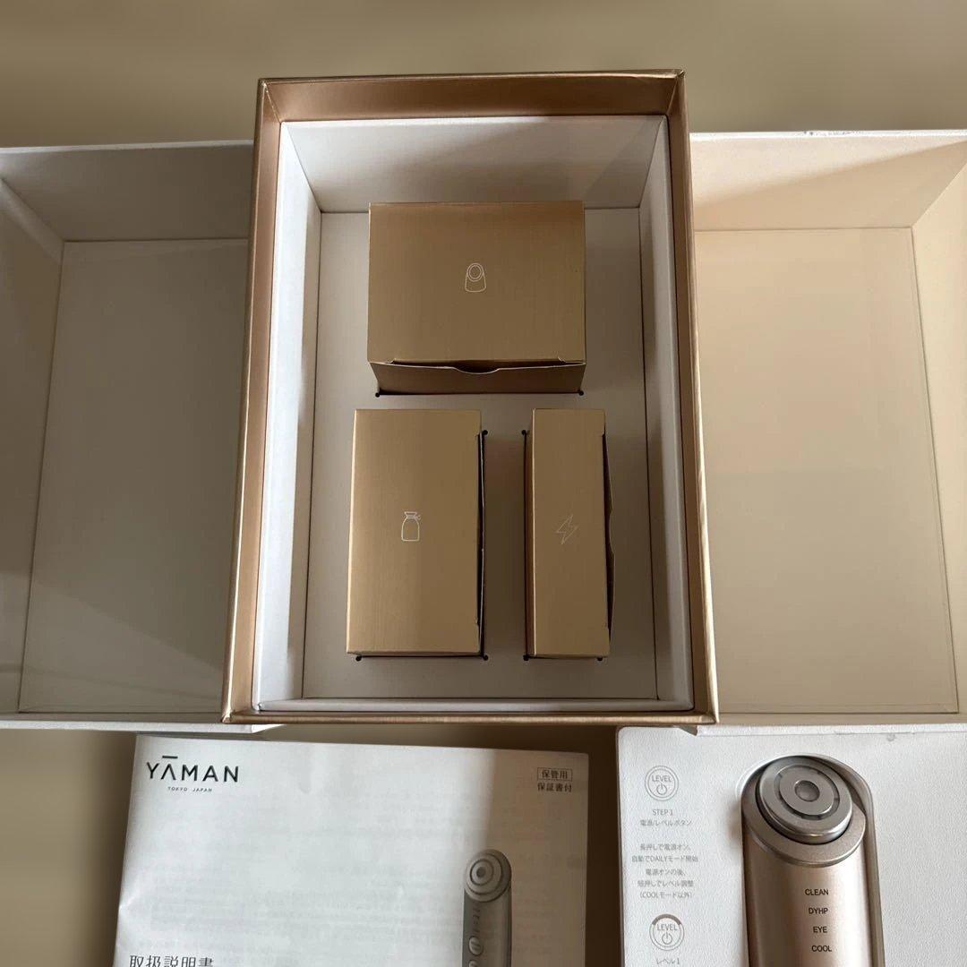 Maaa★❤︎YA-MAN TOKYO JAPAN 美顔器