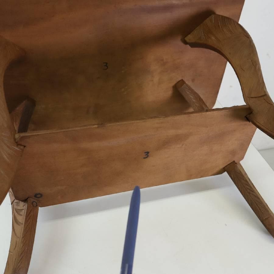 伝統工芸 日光彫 花文 サイドテーブル 花台 幅60cm 棚板付き