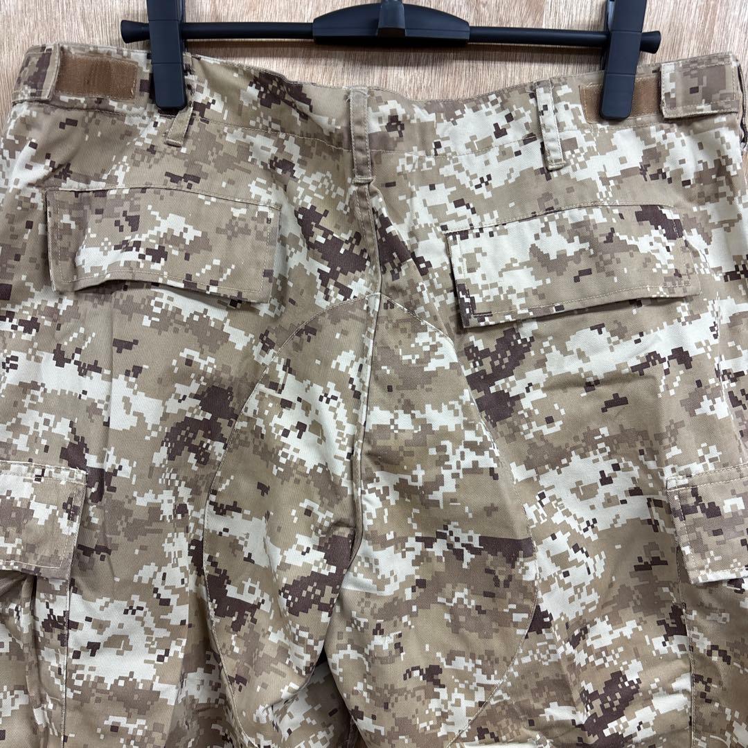 アメリカ軍　迷彩服上下セットとハット　0127o0138