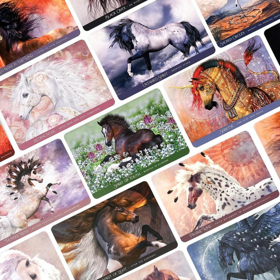 【正規品オラクルカード】超希少✨美しく幻想的な聖なる馬のオラクル