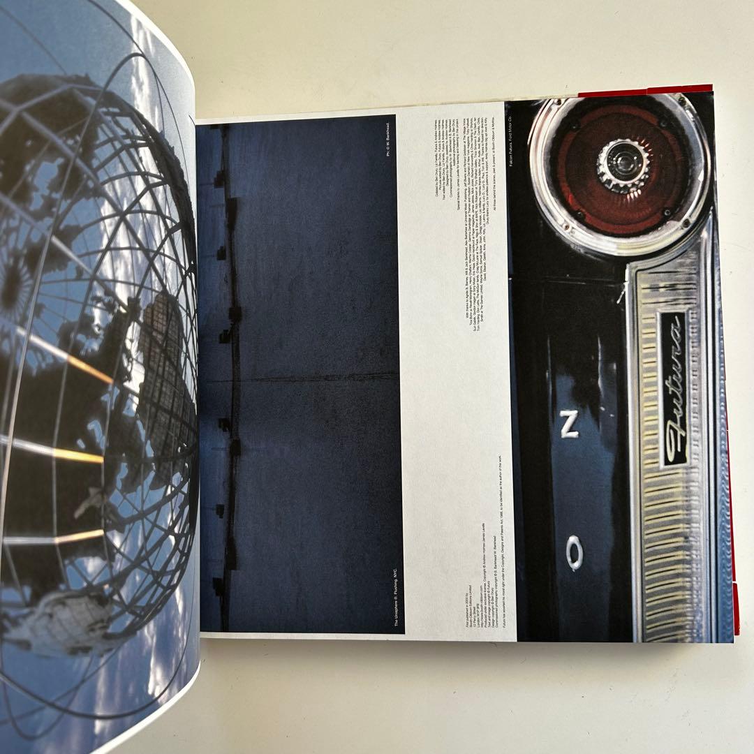 美品 洋書 FUTURA / フューチュラ 2000