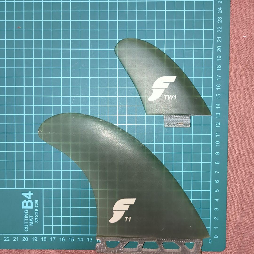 T1 TW1 4枚セット　ツインザーフィン