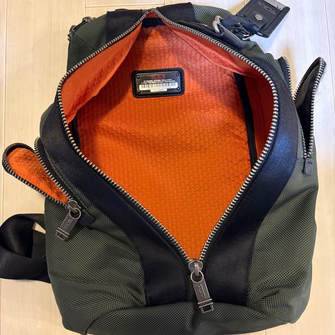 TUMI Alpha Bravo スリング ボディバッグ