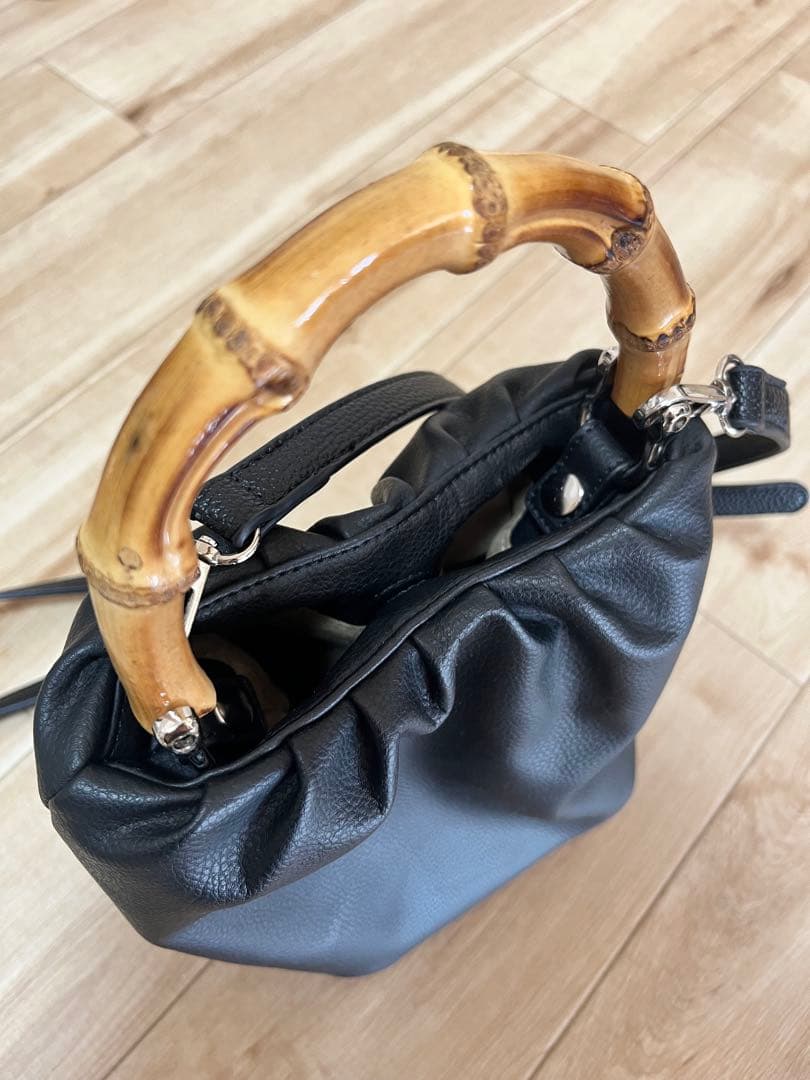 【ぴーちゃん】LOVSTTOKYO apple 4way bag