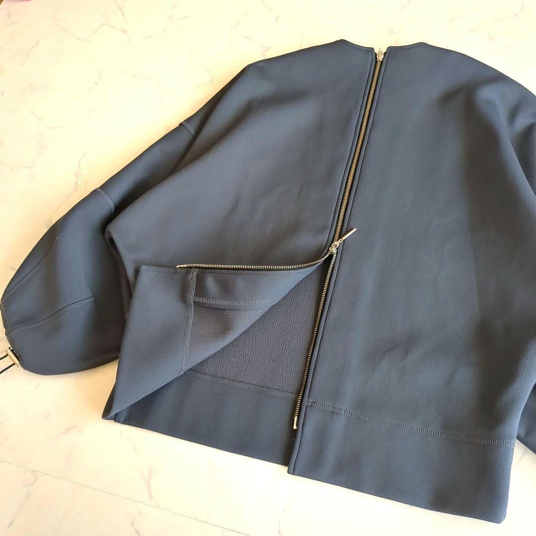 近年✨️Ujoh ウジョー バックジップ プルオーバー バルーンスリーブ 日本製