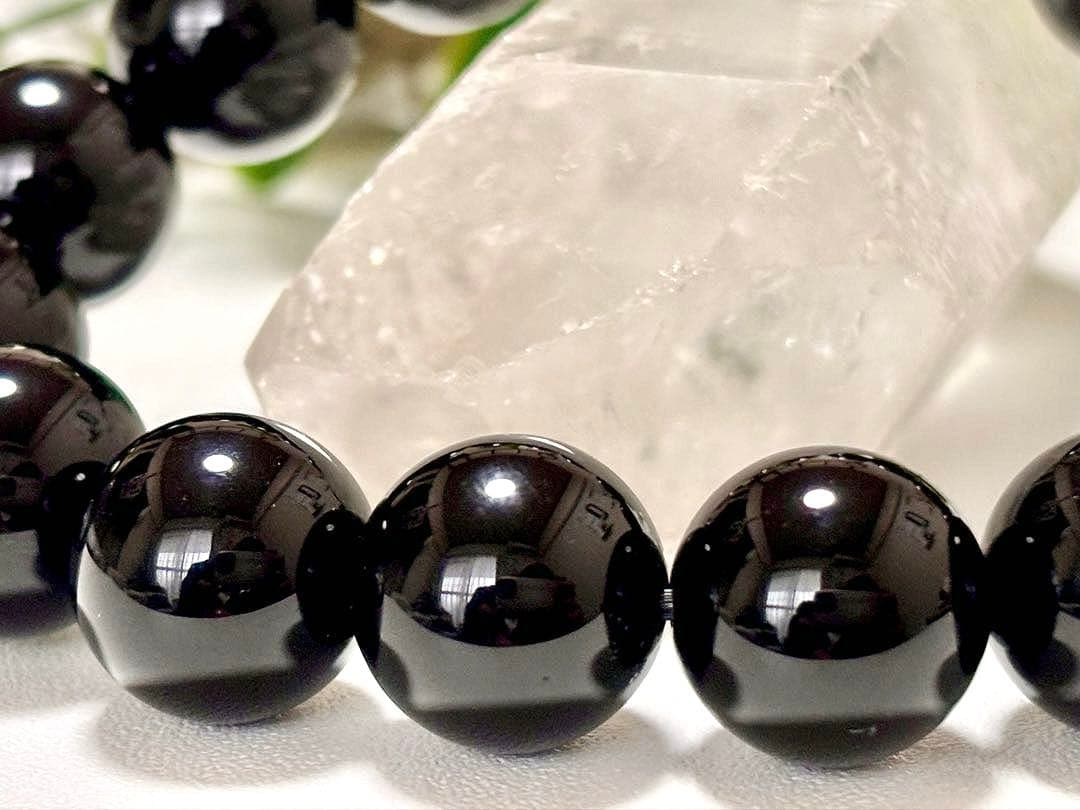 ゆかりん様　神の秘境から舞い降りし破邪最強の守護石　幻のシャングリラ産モリオン