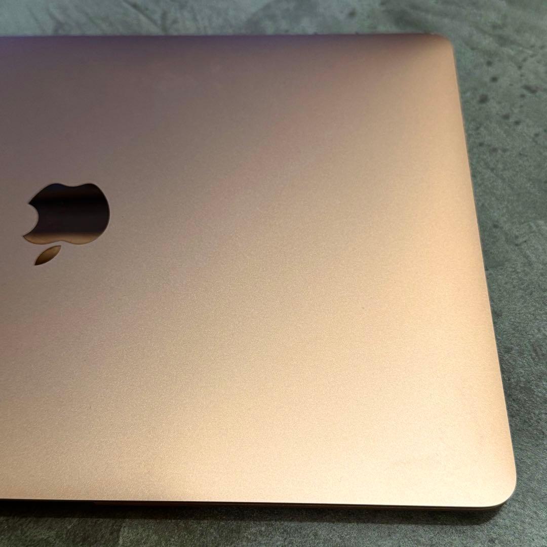 MacBook Air 13 インチ (2020) - Apple M1