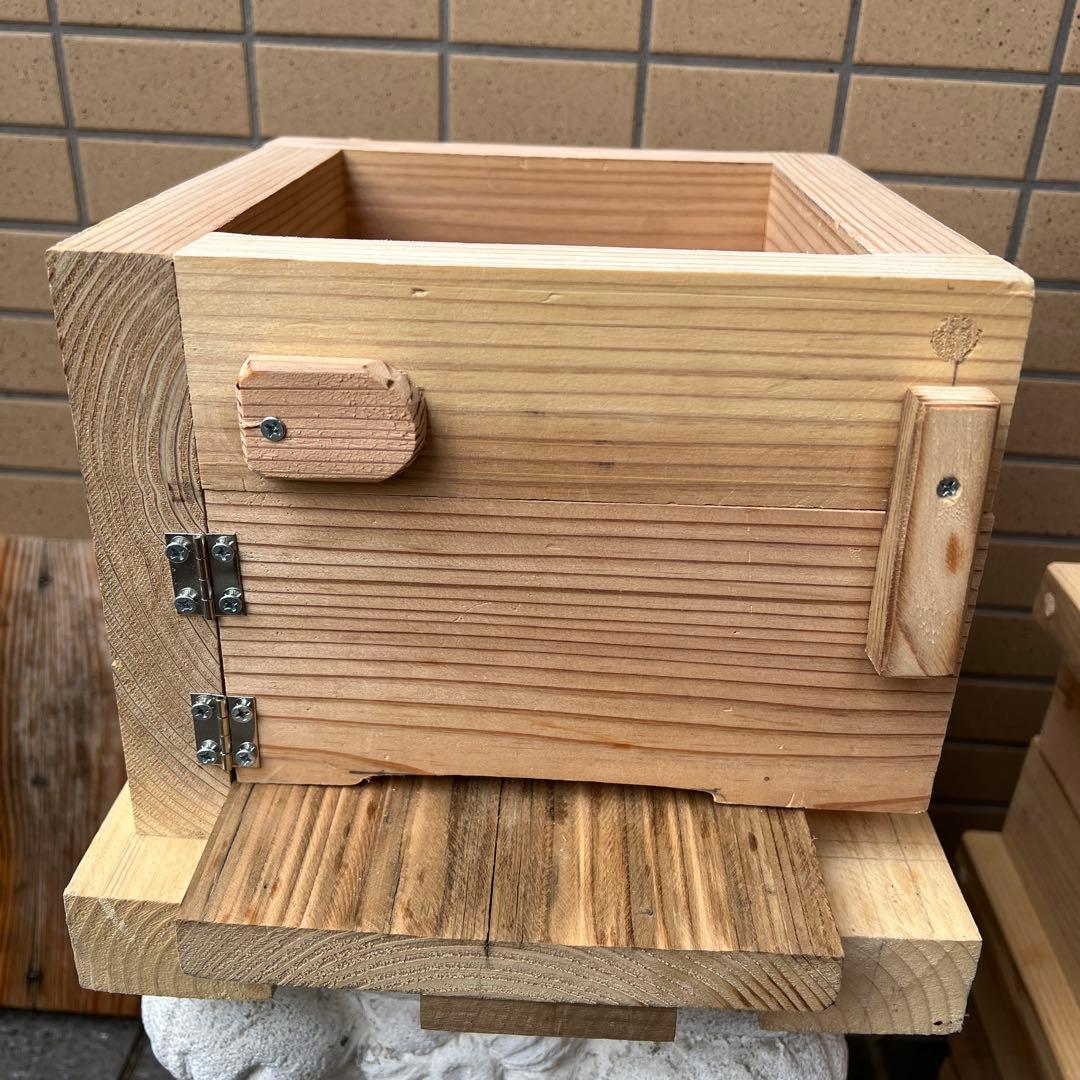 日本ミツバチ重箱式巣箱　手作り　４段　　　1