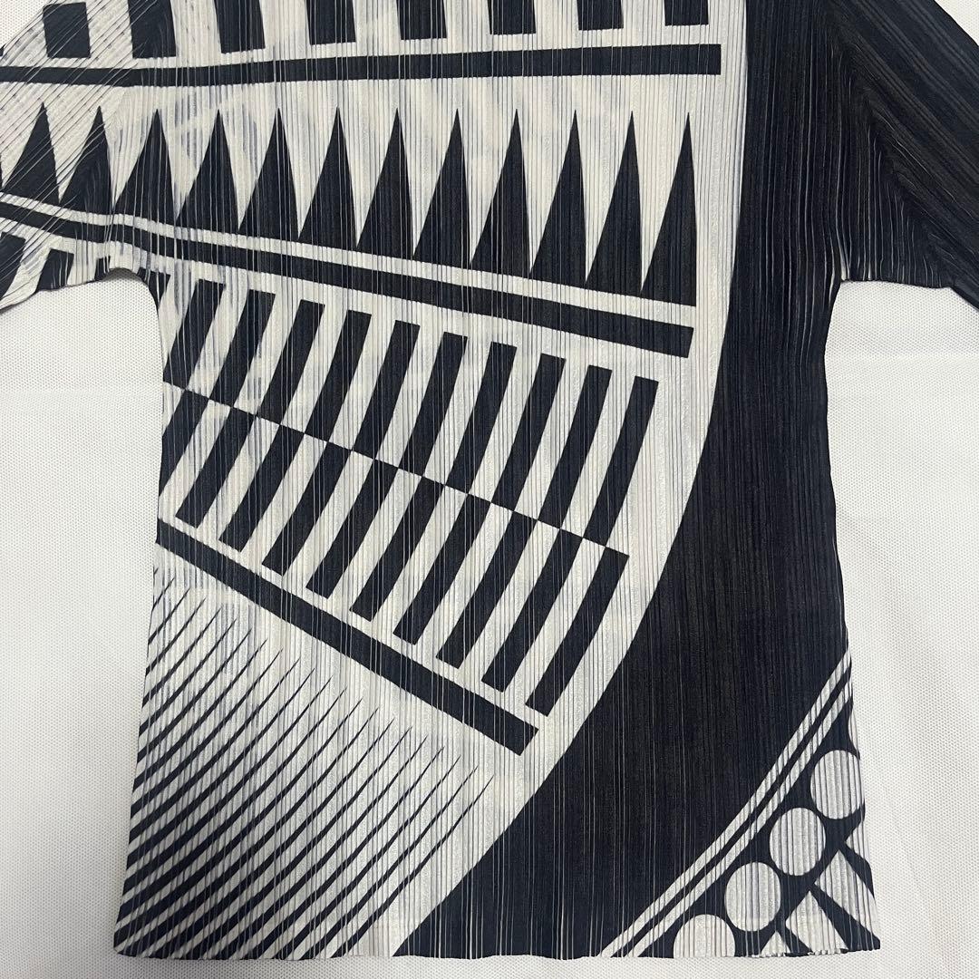 美品 プリーツプリーズ イッセイミヤケ シャツ ハイネック 総柄 トップス