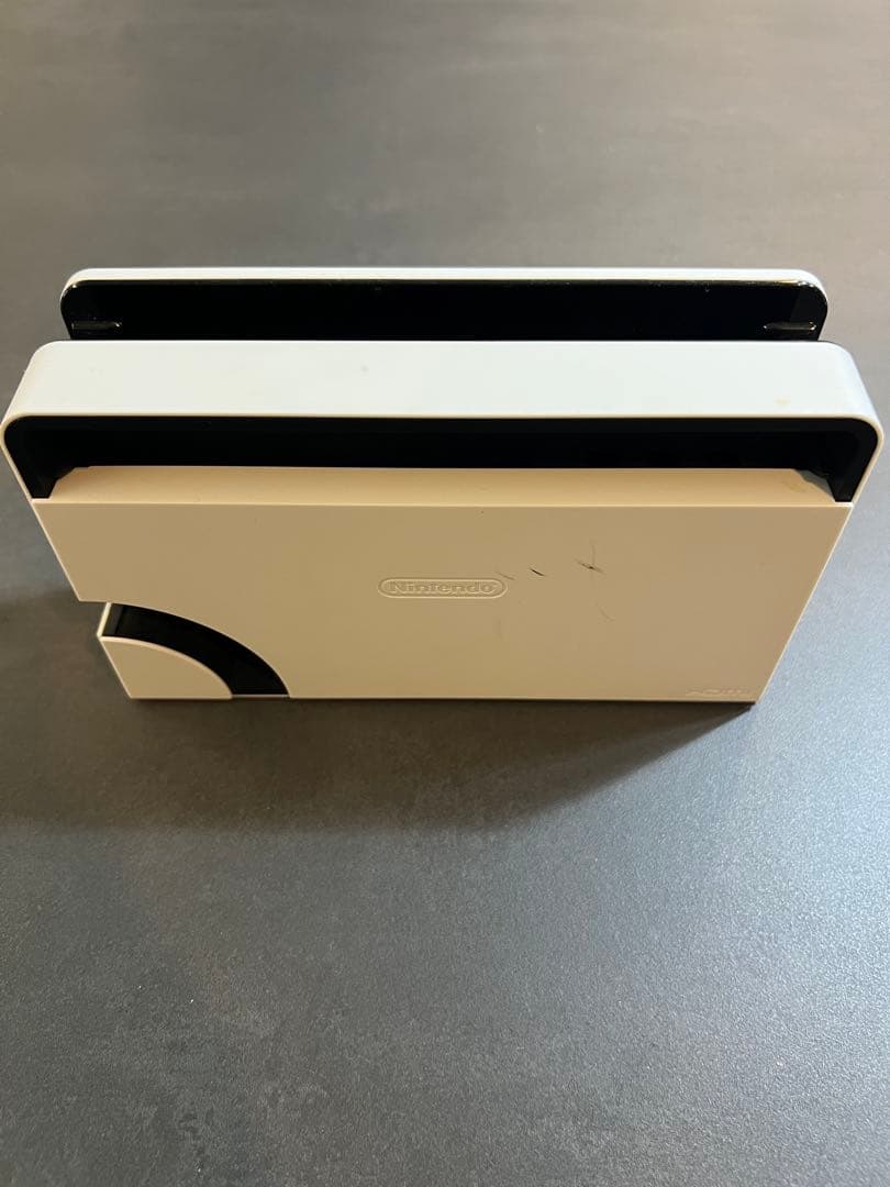 K 【動作確認済】Nintendo Switch本体 プロコン付きジョイコン無し