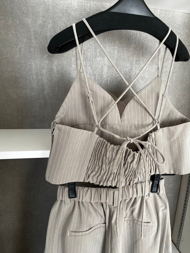 ANDRESD ピンストライプビスチェワイドパンツドレス　ベージュ　セットアップ