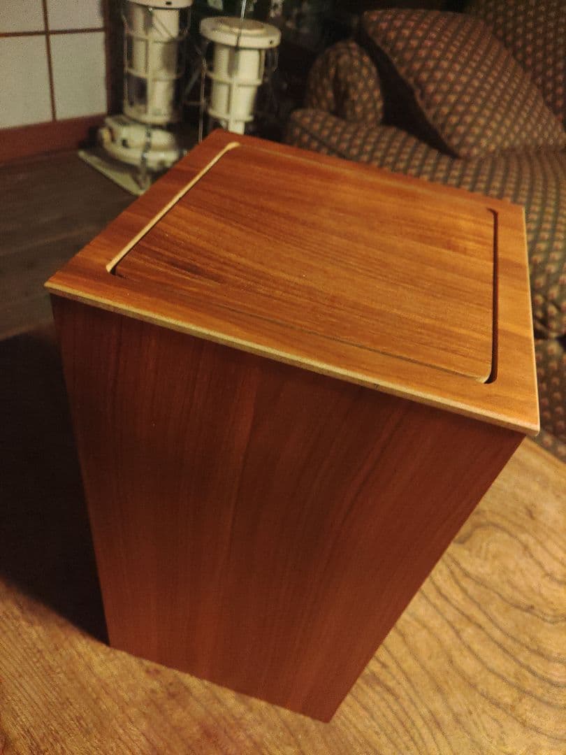 K. Omura　　ダストボックス　ごみ箱　ミッドセンチュリー　ポストモダン