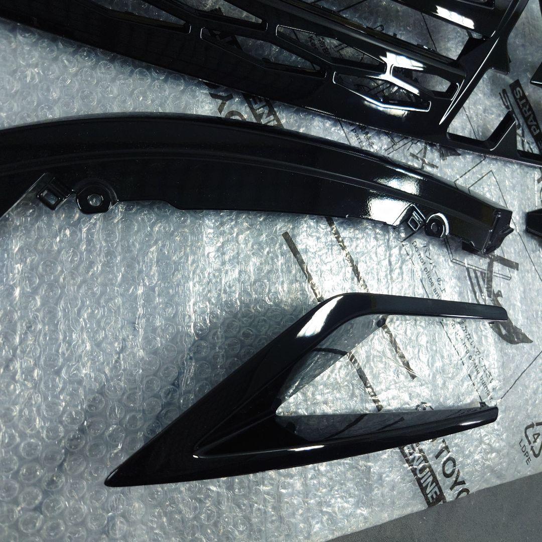 三菱デリカd5新型フロントグリルロアーバンパー