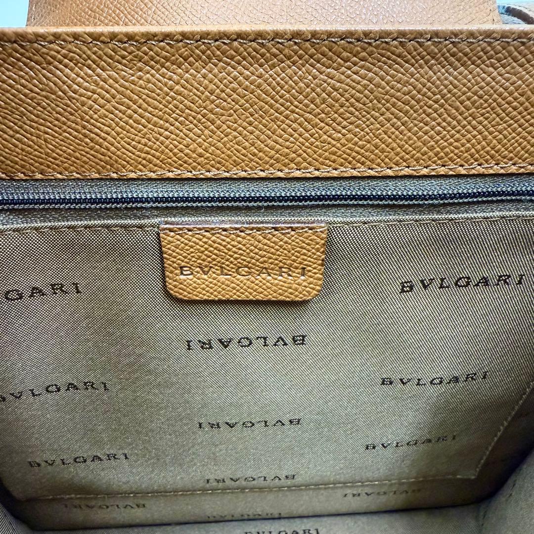 ブルガリ　BVLGARI レザー　ショルダーバッグ　ブラウン　225