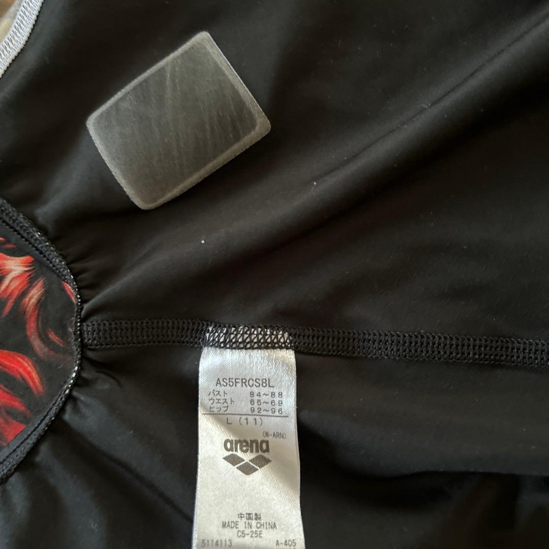 arena フレイム柄 スポーツ用水着