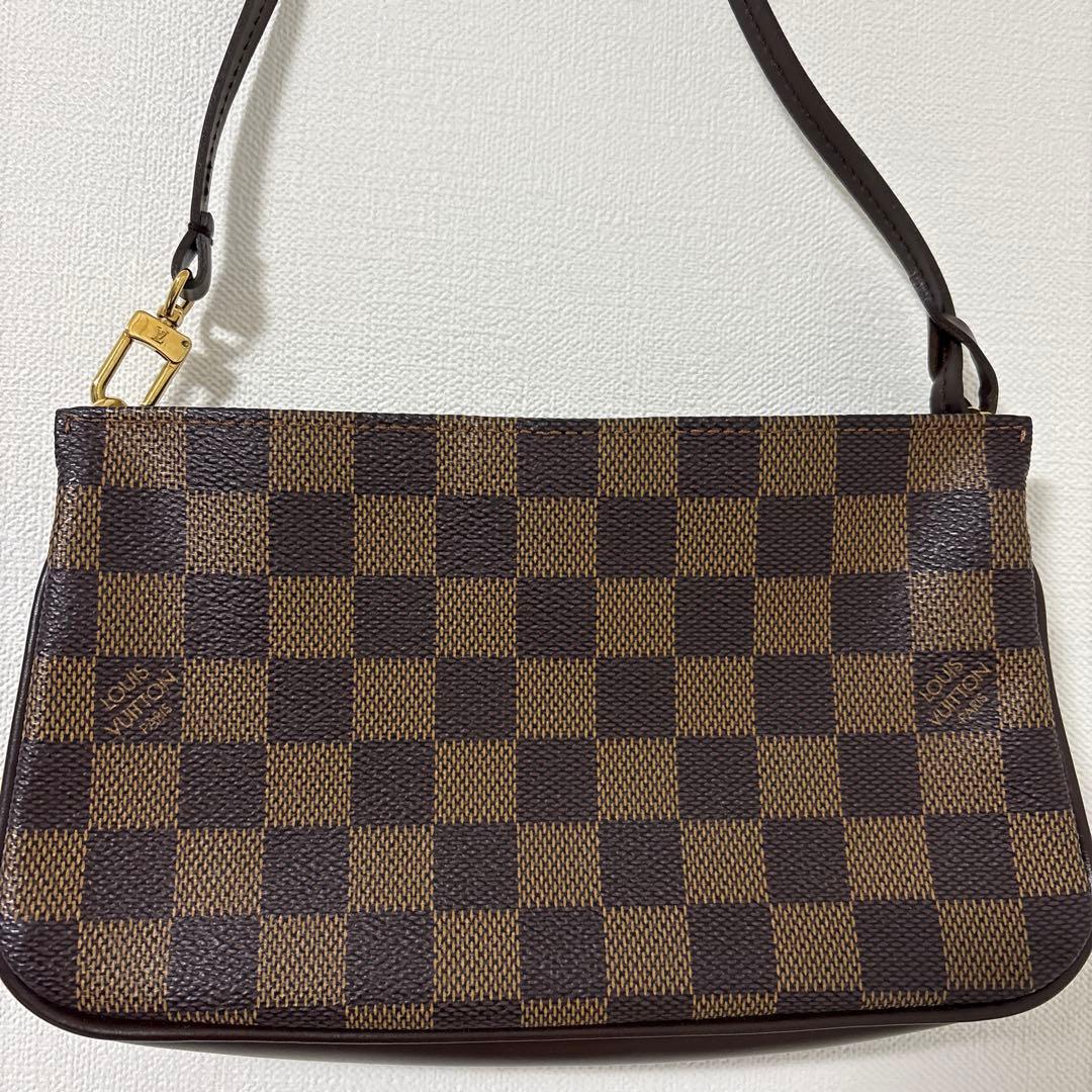 Louis Vuitton ダミエポシェット　アクセソワール