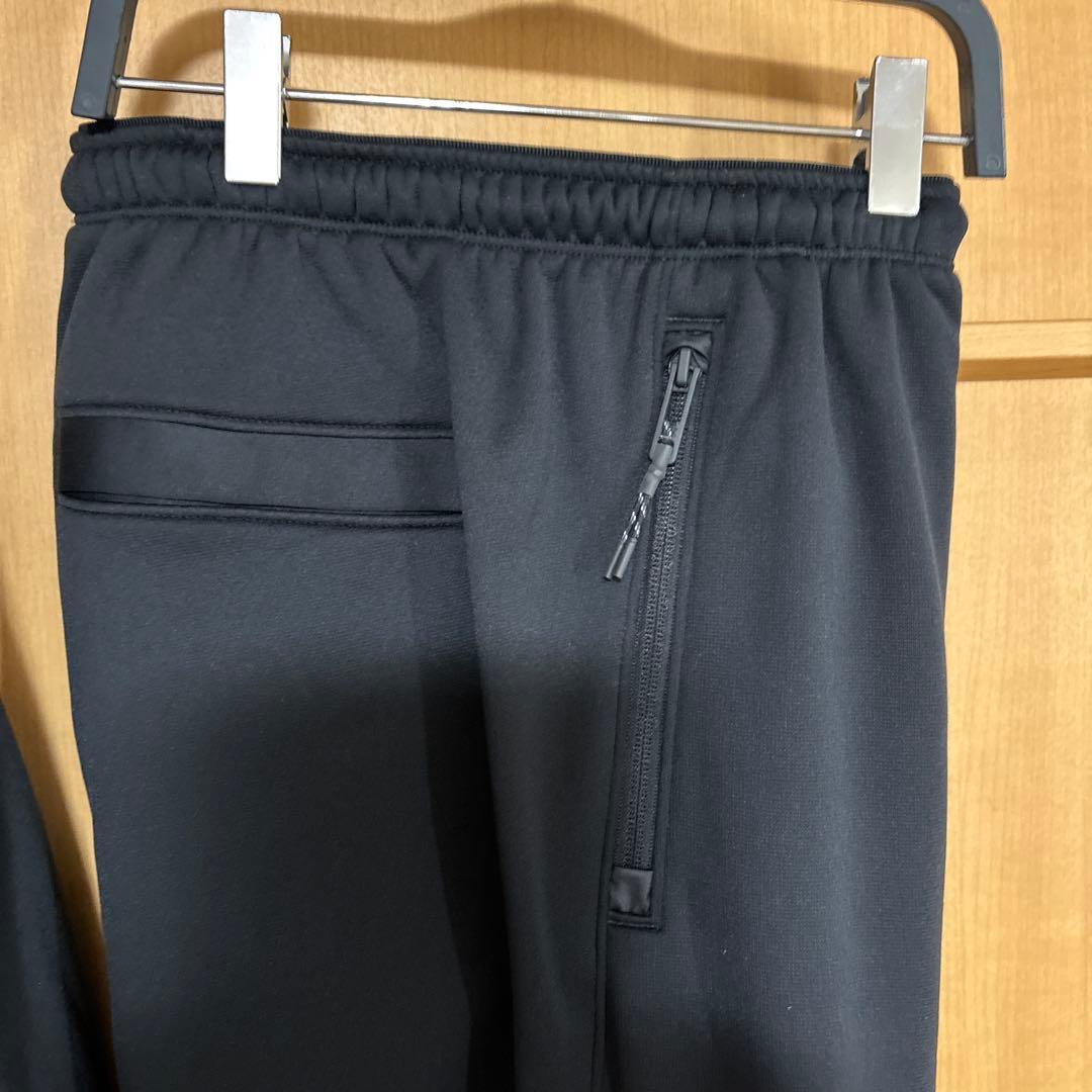 美品　アンダーアーマーRUSHトレーニングウェアセットアップ　M