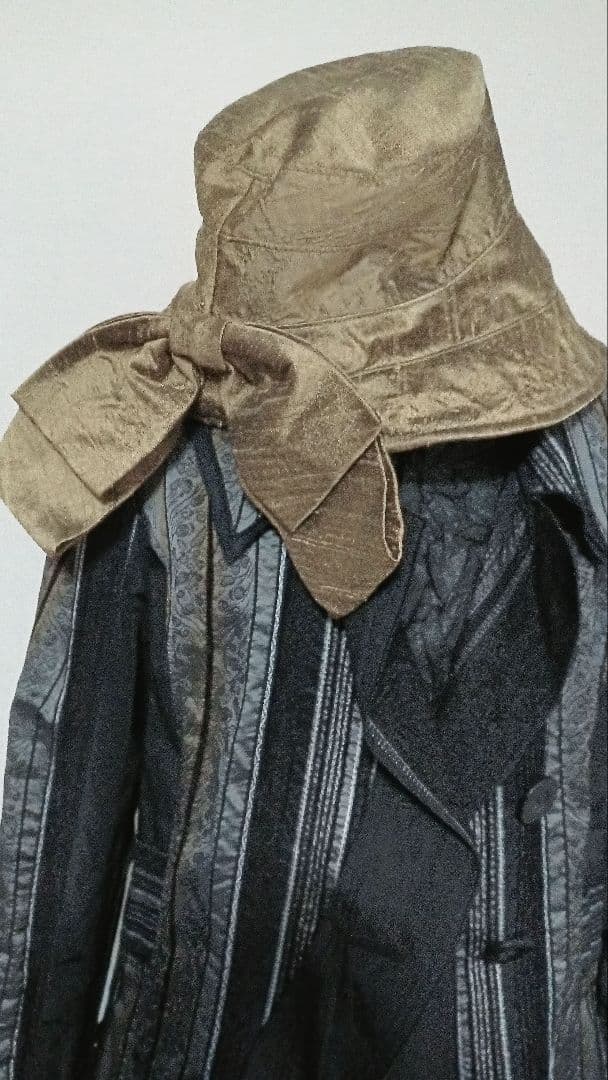 四点セット　エイココンドウ上着　ネロ　スカート　グレーのプリーツインナー　帽子