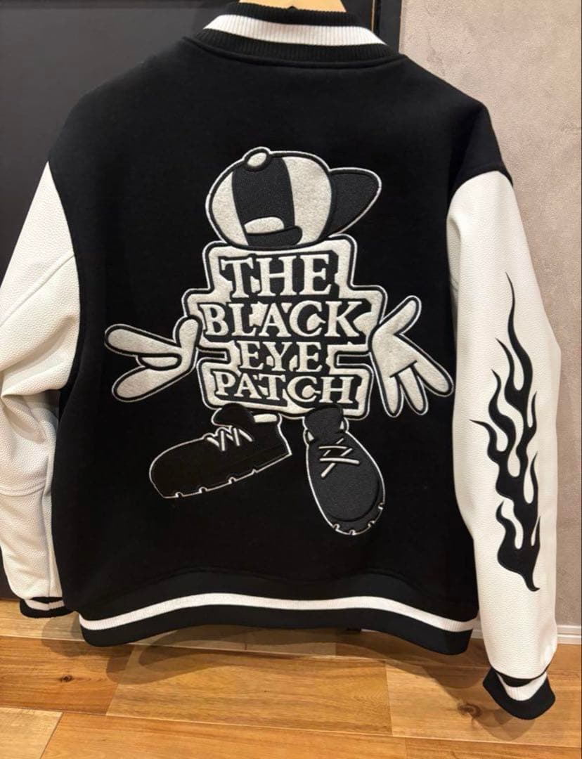 Black Eye Patch スタジャン L ブラック/ホワイト