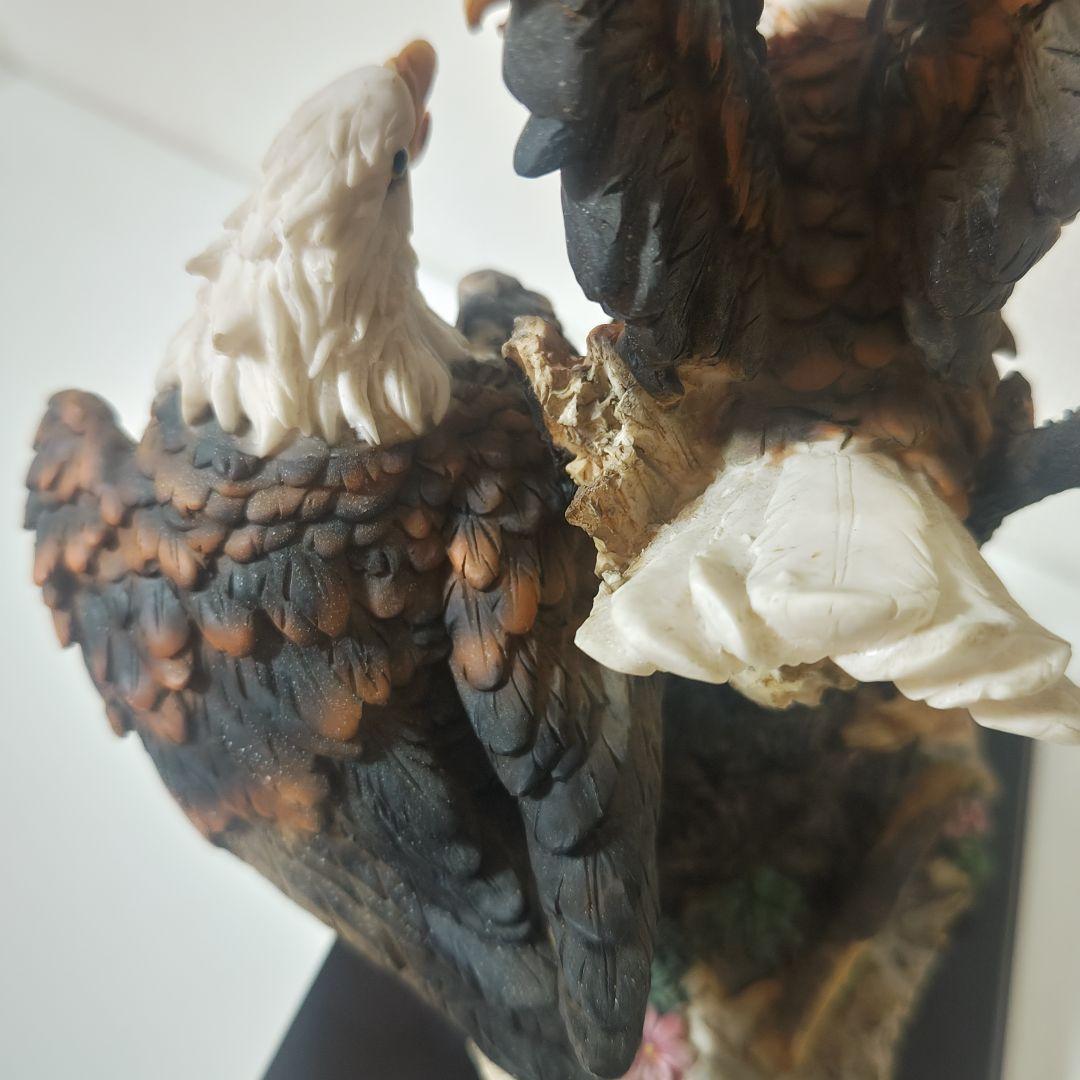 Bald Eagles フィギュリン 親子 ヒナ