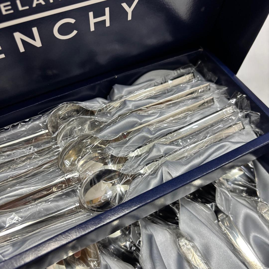 未使用【ジバンシィ本物】カトラリーセット/4種×5本/18-8オールステンレス