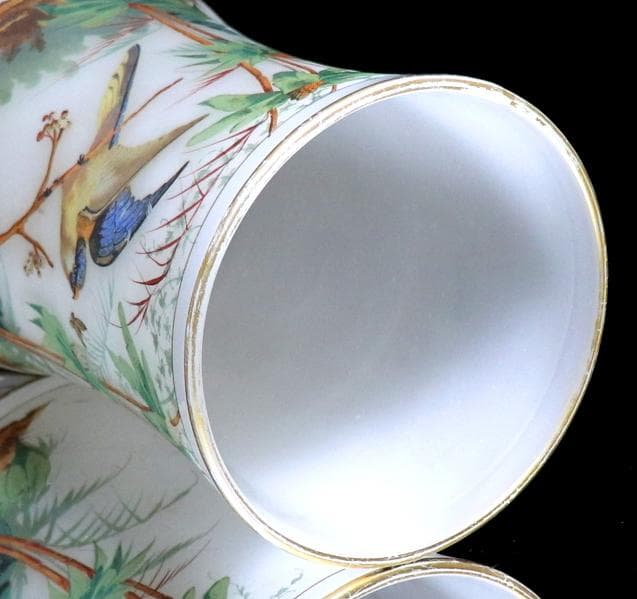 オールド・バカラ 上級オパーリンクリスタルガラス製大型花瓶 美術館級ジャポニスム