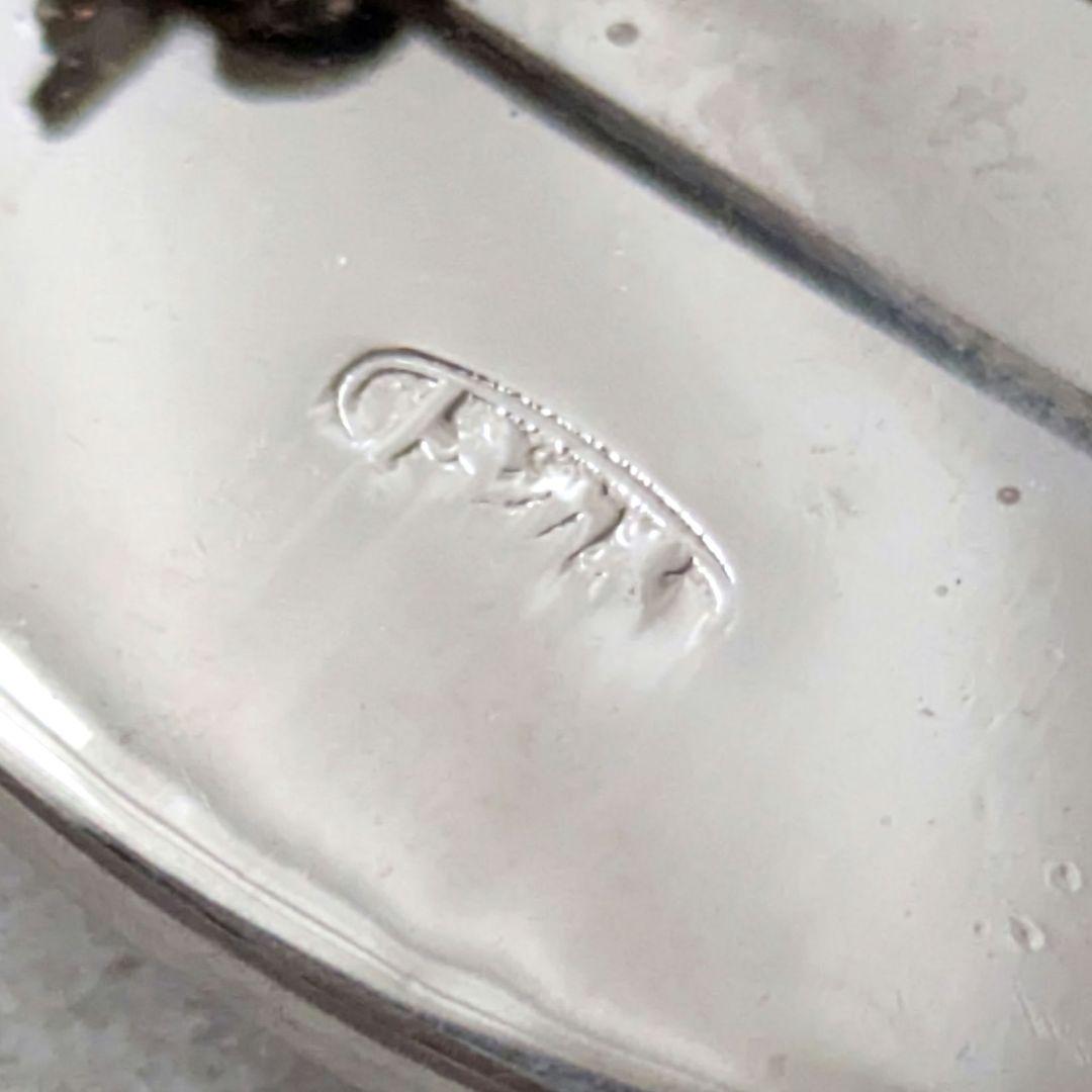 俊兼ジュエリー トシカネ 有田焼 フラワー ブローチ 花模様 TOSHIKANE