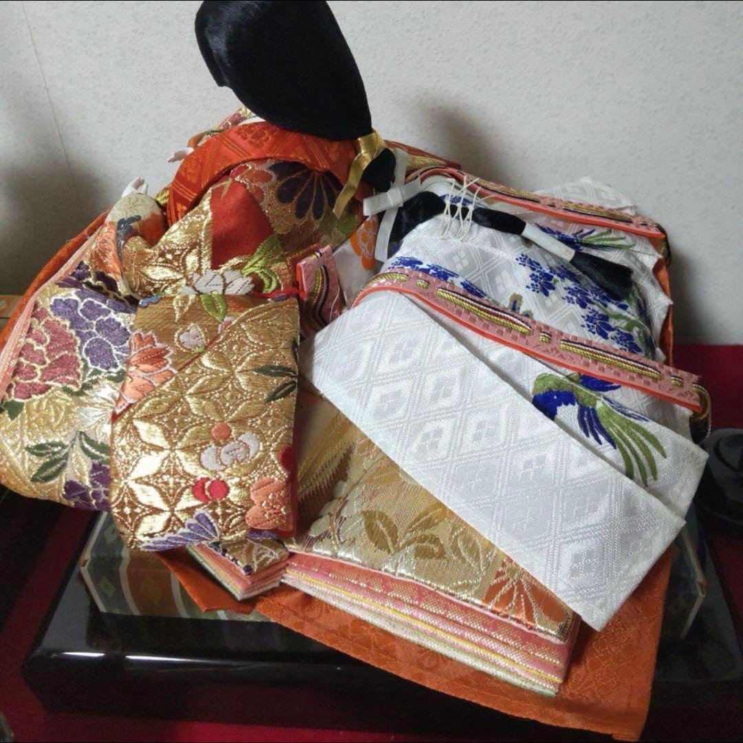 伝統的 雛人形セット （ガラスケースなし）