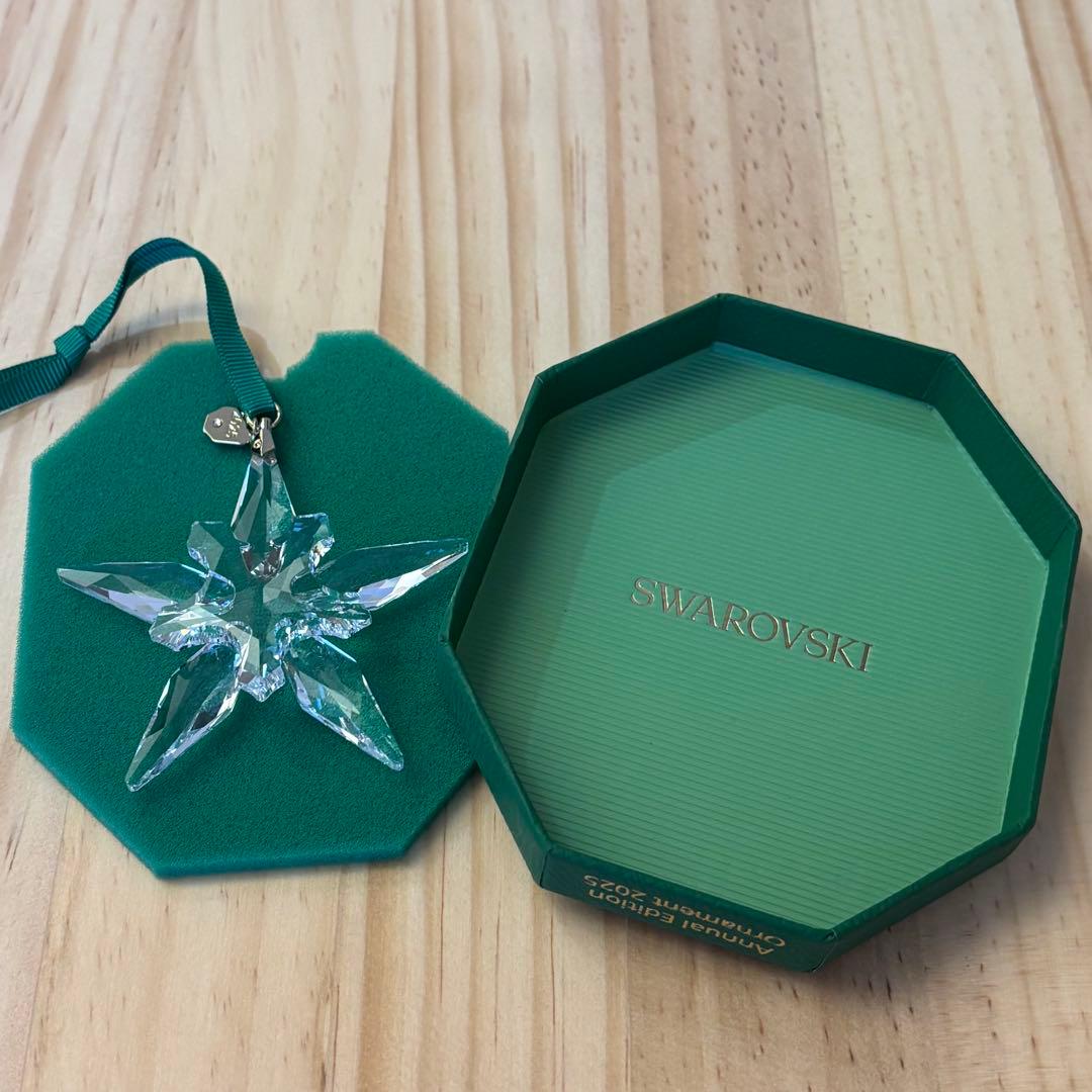 新品 SWAROVSKI Annual Editionオーナメント 2025