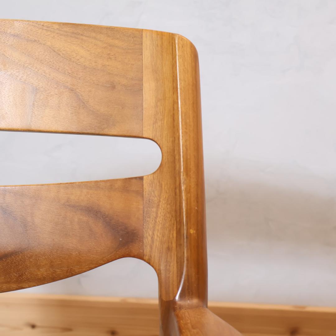 Karimoku CU71 ウォールナット材 ダイニングチェア アームチェア