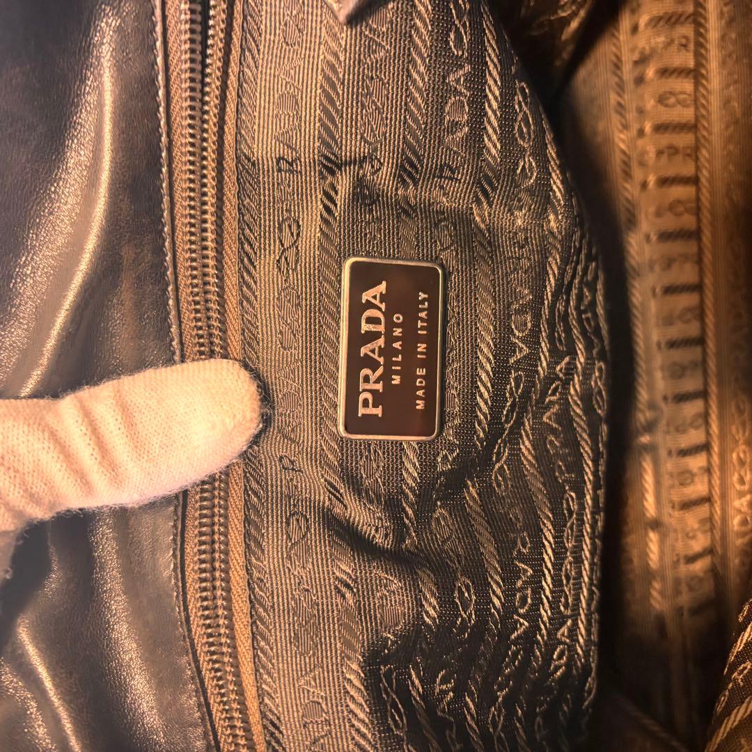 美品　PRADA ショルダーバッグ トートバッグ　レザー シリアル113
