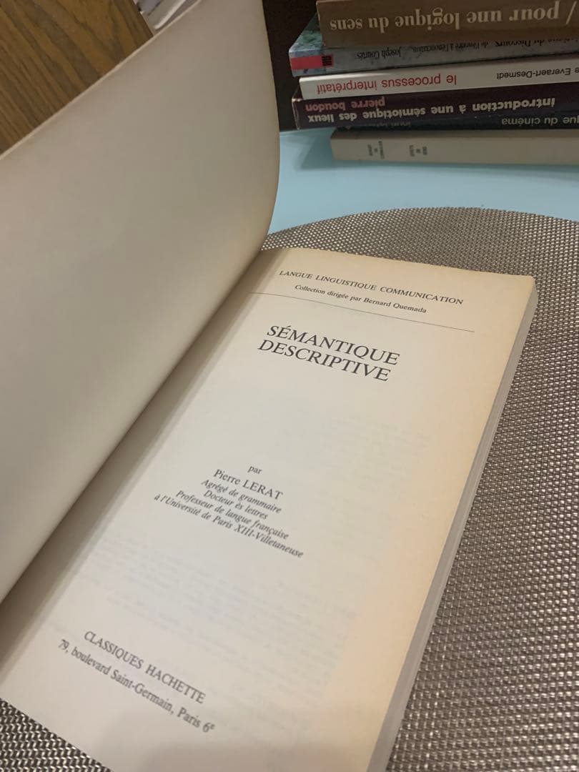 SÉMANTIQUE DESCRIPTIVE P. Lerat