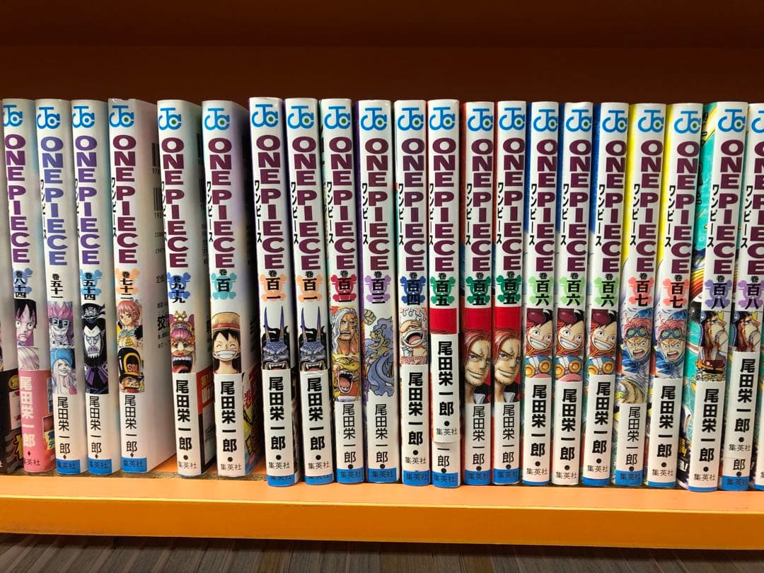 コ*ー様 漫画ワンピース140冊以上セット