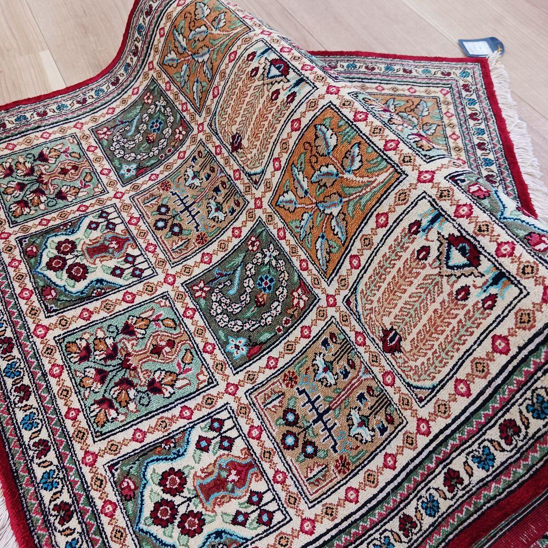 Y2622 ペルシャ絨毯 クム シルク100% 手織り72万ノット ヘシティ