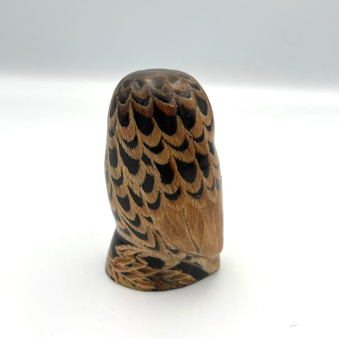 フクロウの水牛角彫刻置物