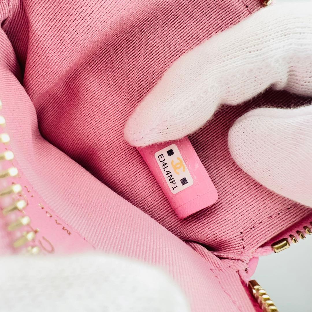 未使用級✨シャネル　マトラッセ　ラムスキン　ココ　ピンク　・カードケース