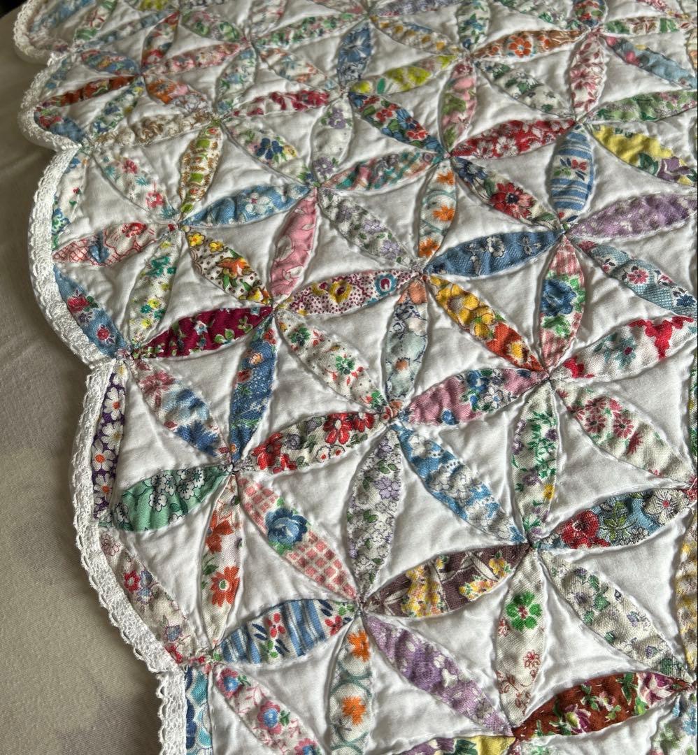 【516】 ハンドメイド　パッチワークキルト　フィードサックのフリーマット