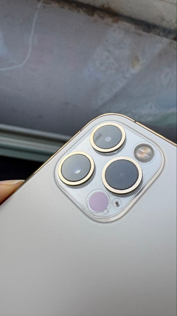 iPhone12pro ゴールド　128GB