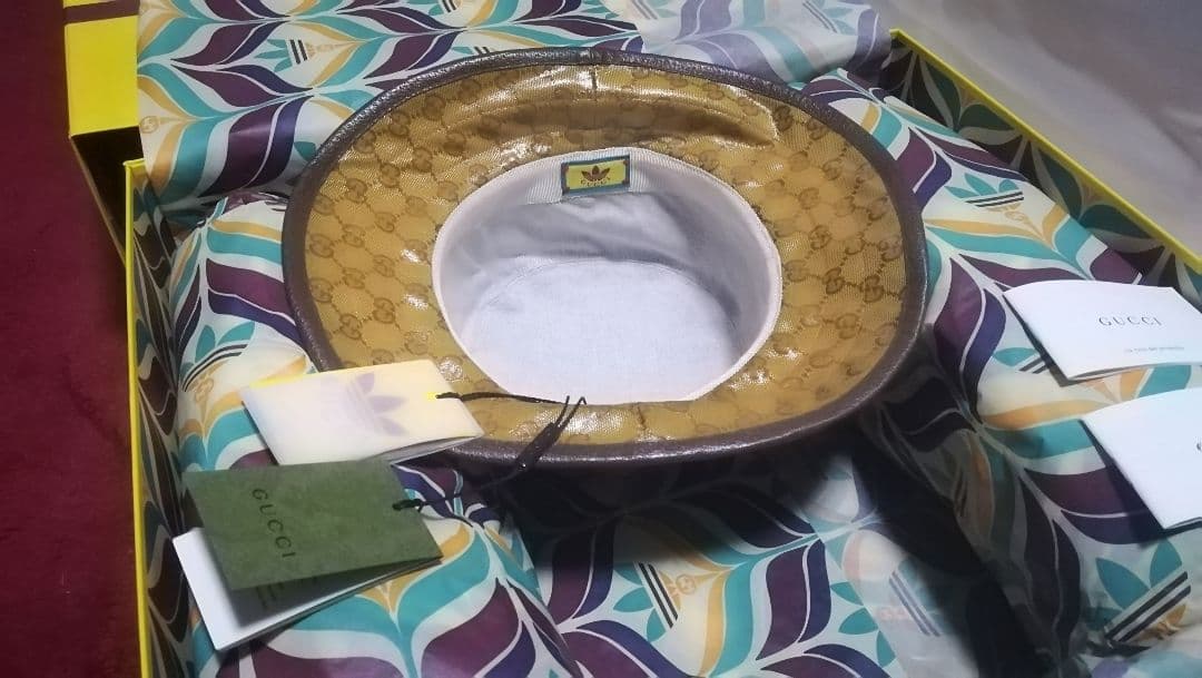 【新品　専用箱付き】adidas Gucci　アディダス　グッチ　ハット　帽子