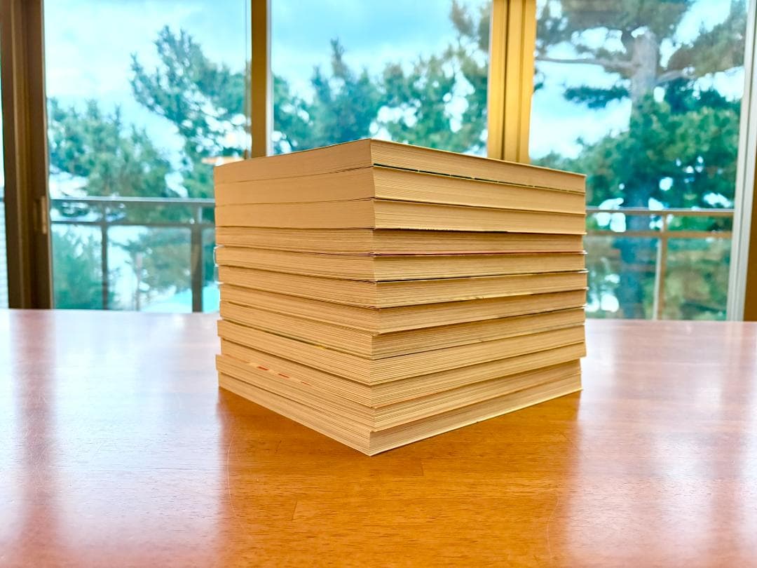 イタリア・ボローニャ国際絵本原画展　図録２７冊セット