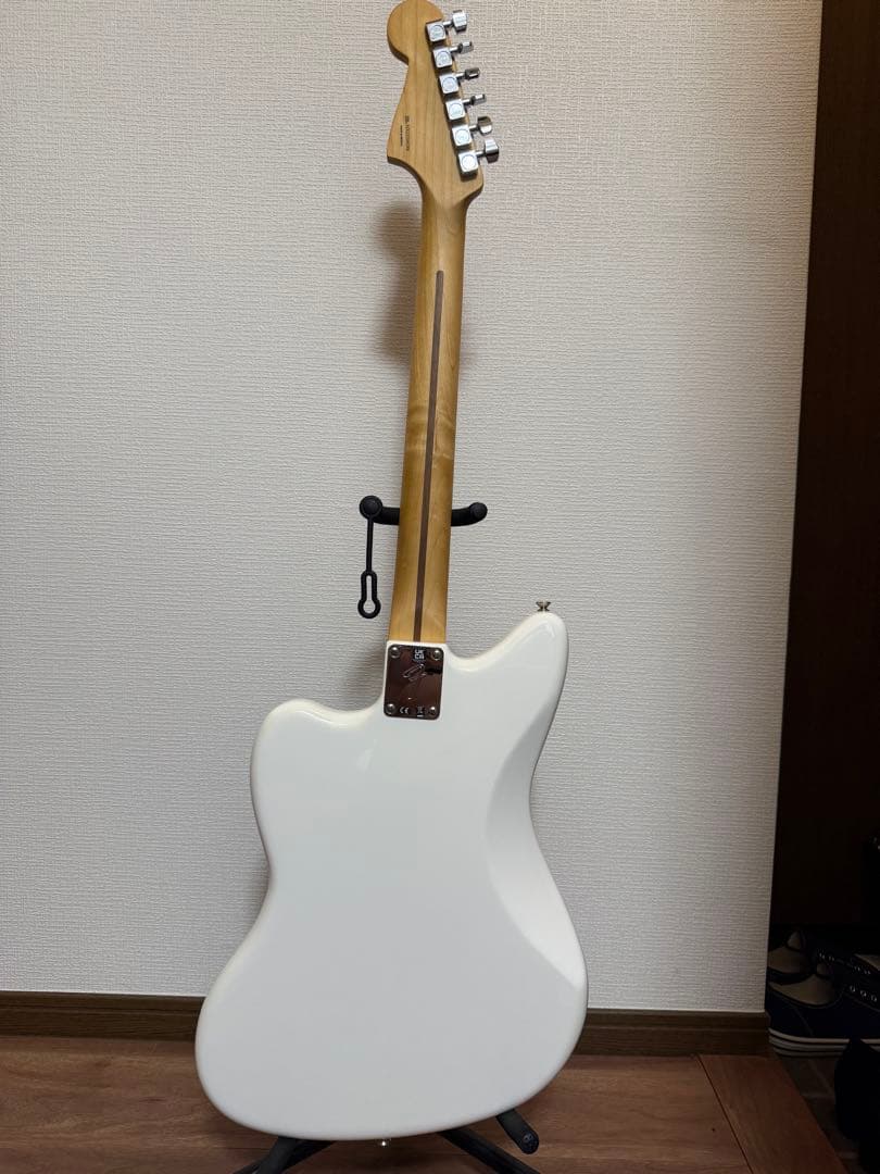 1本で2本分の満足？！ Fender Player Jazzmaster HH