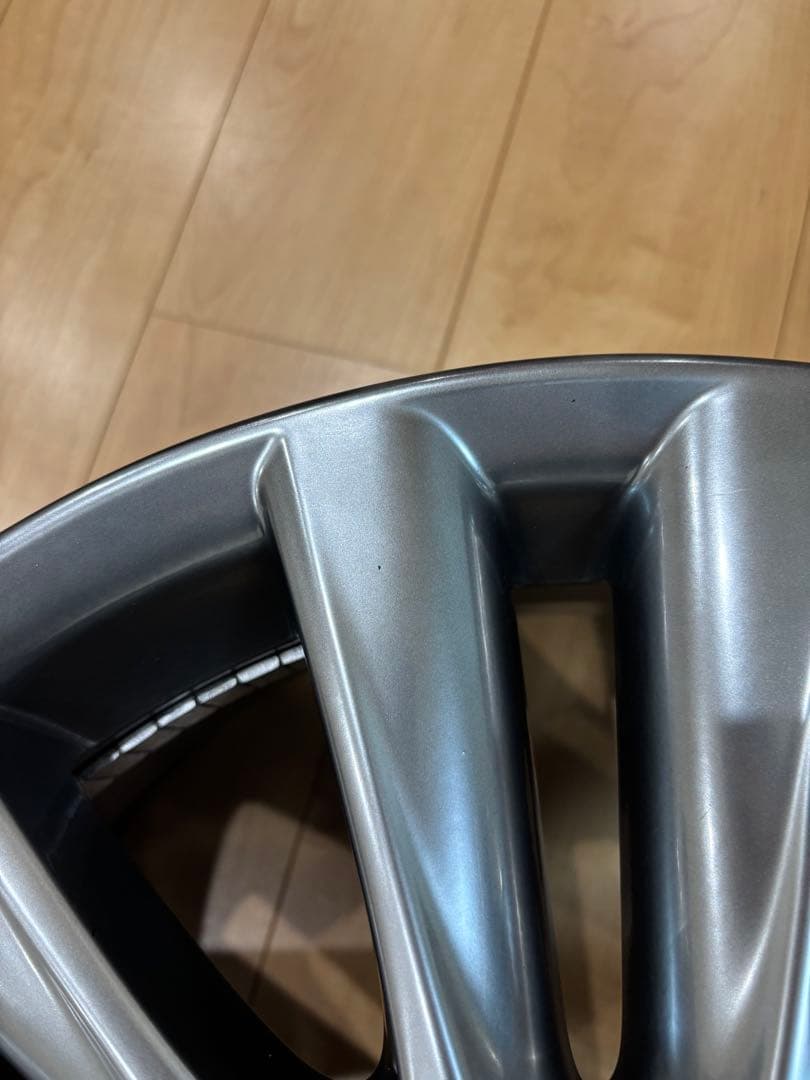 ハリアー60系 ハイブリッド純正ホイール 18インチ 7.5J