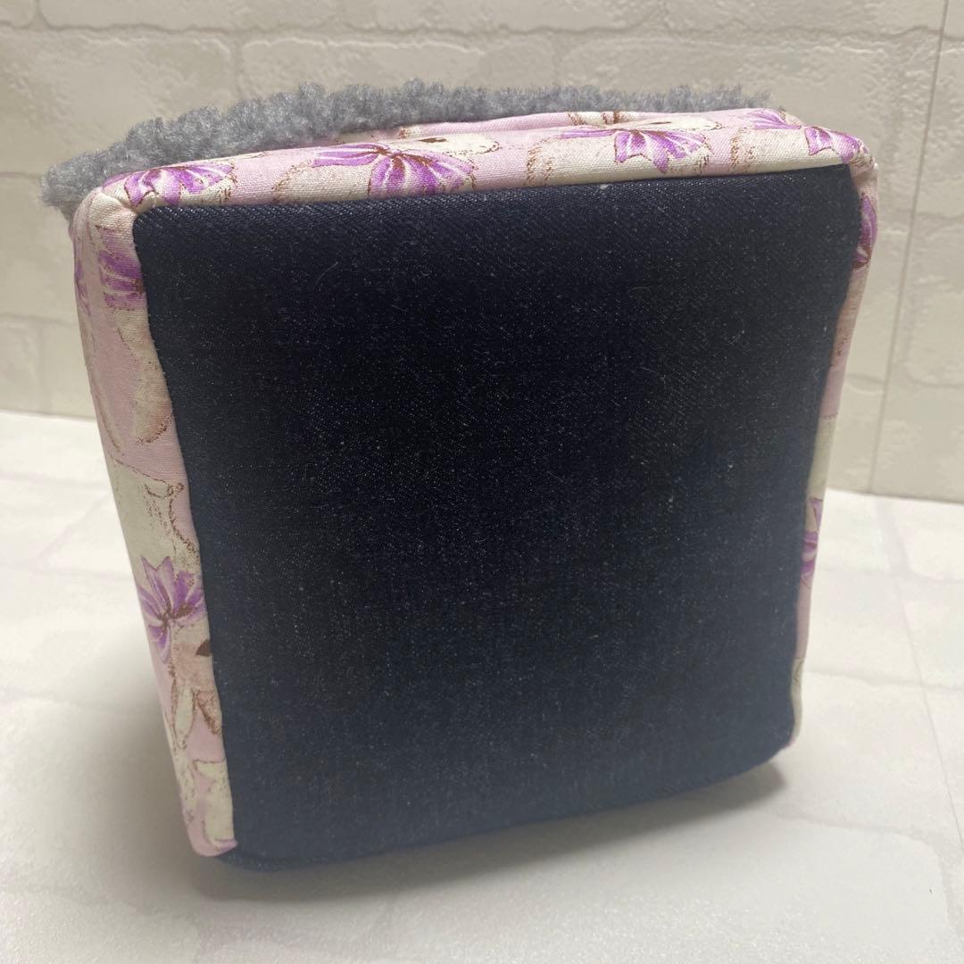 ハリネズミハウス　　うさぎ